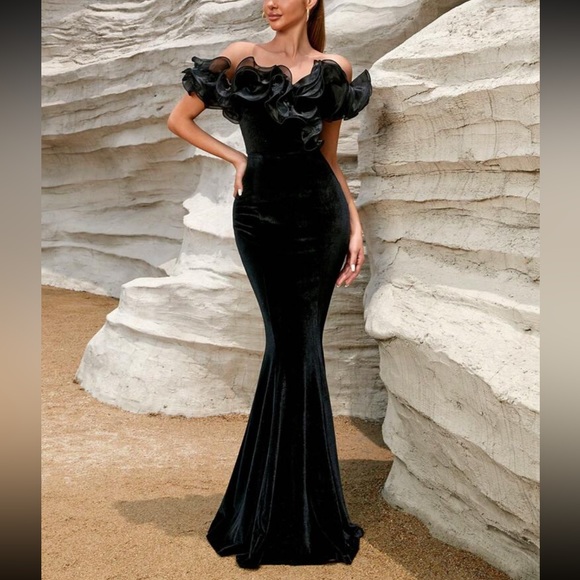 Black Velvet Gown - Picture 1 of 6